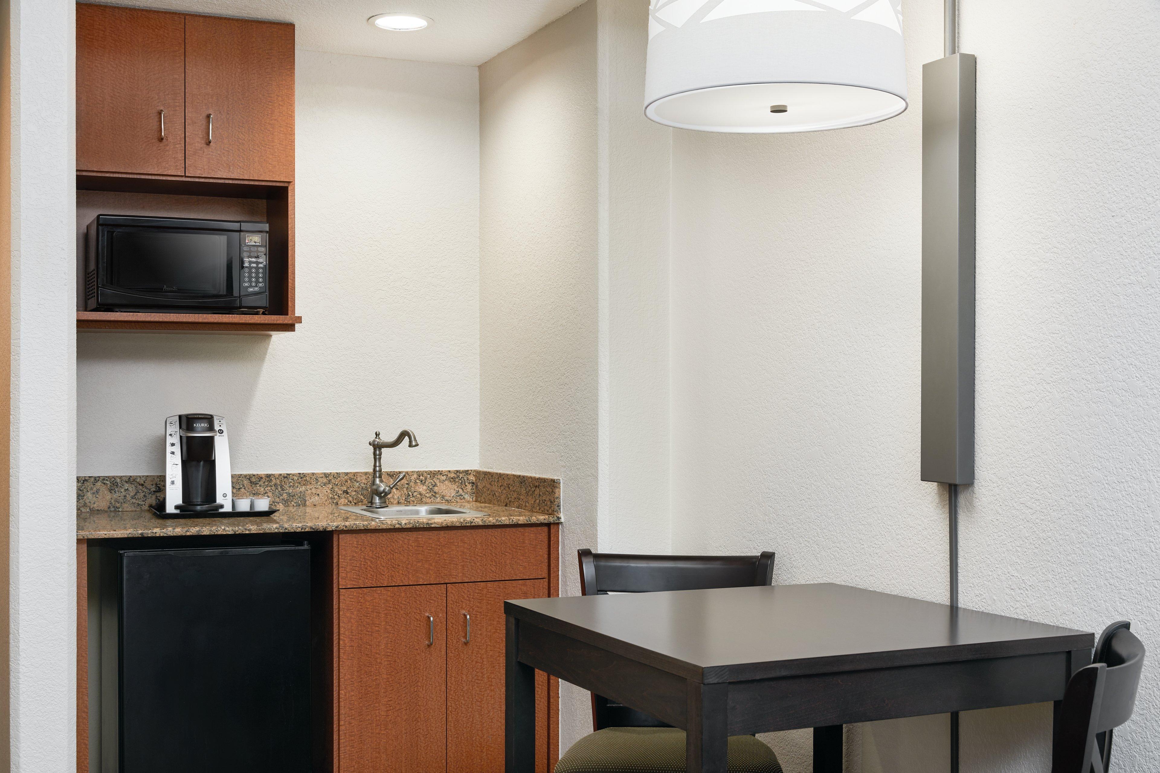 Holiday Inn Express & Suites Jacksonville South East - Medical Center Area By Ihg Exterior foto