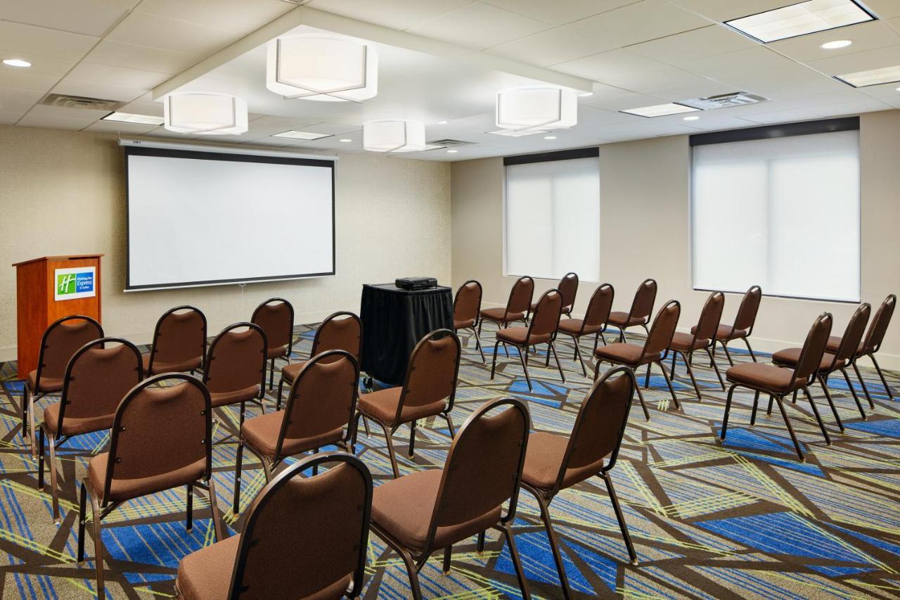 Holiday Inn Express & Suites Jacksonville South East - Medical Center Area By Ihg Exterior foto