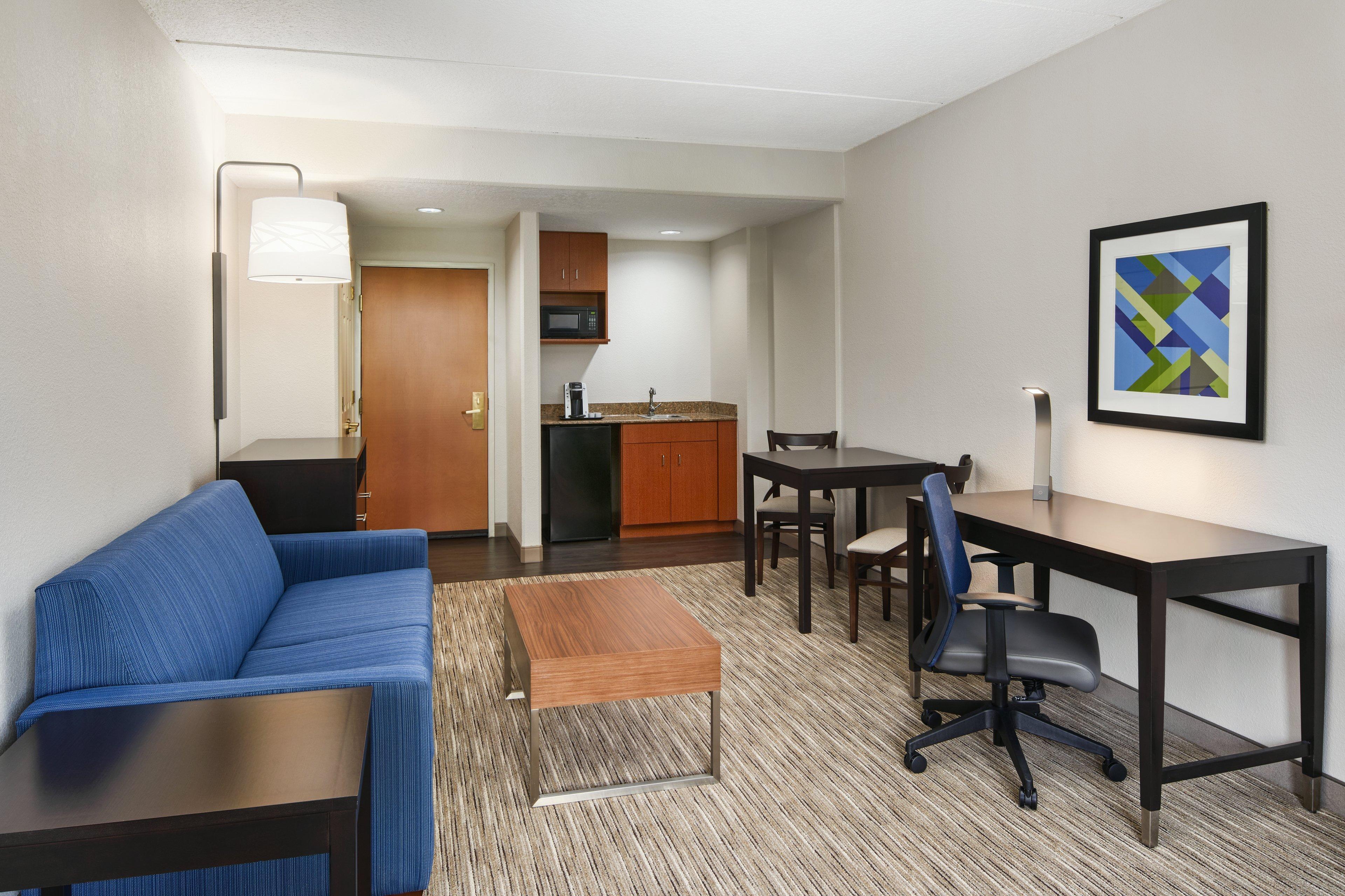 Holiday Inn Express & Suites Jacksonville South East - Medical Center Area By Ihg Exterior foto