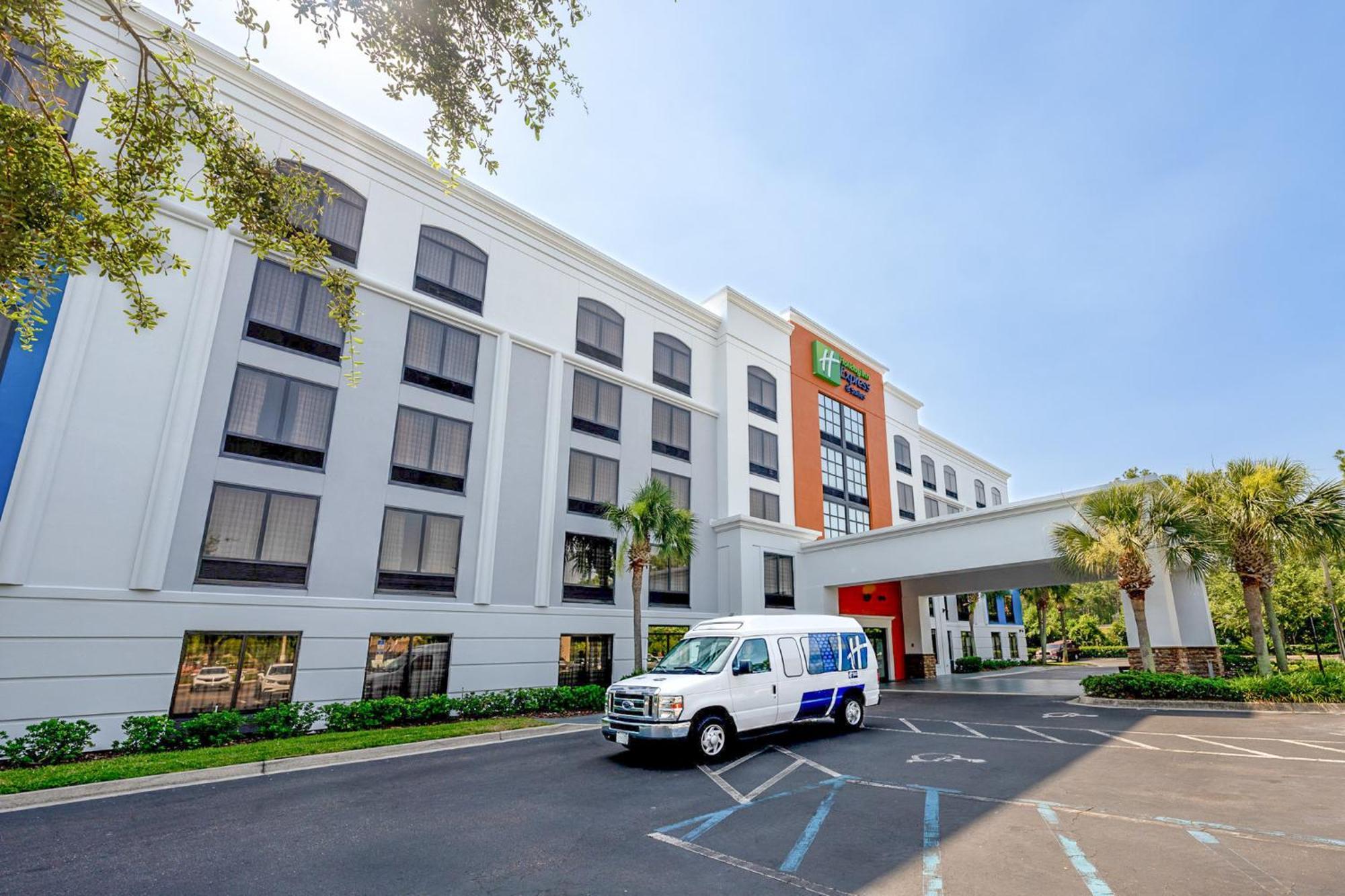 Holiday Inn Express & Suites Jacksonville South East - Medical Center Area By Ihg Exterior foto